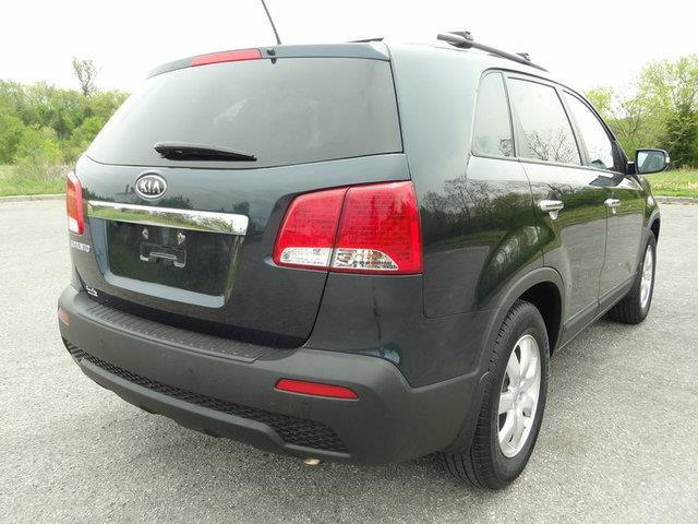 Kia Sorento 2012 photo 1