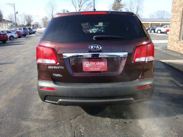 Kia Sorento 2013 photo 3