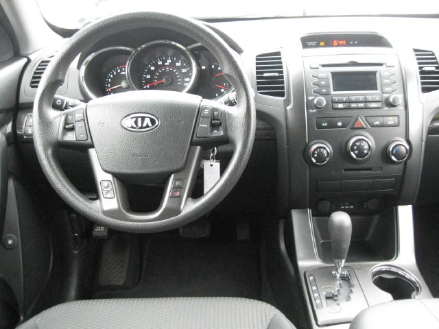 Kia Sorento 2013 photo 5