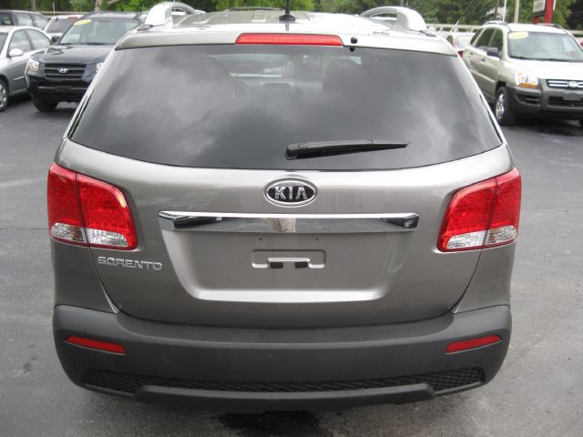 Kia Sorento 2013 photo 8