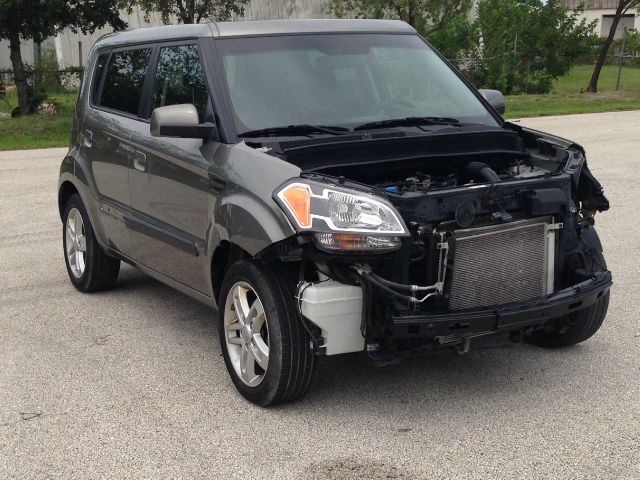 Kia Soul 2010 photo 1