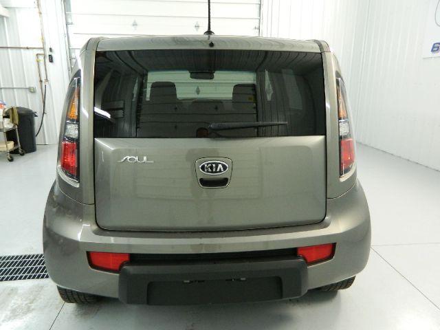 Kia Soul 2010 photo 1