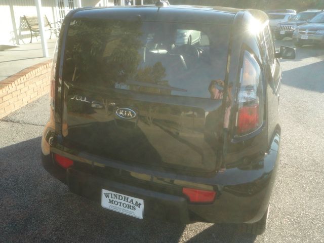 Kia Soul 2010 photo 1