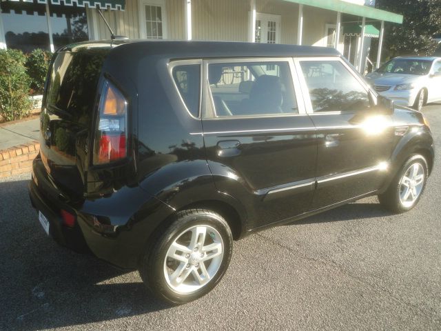 Kia Soul 2010 photo 2