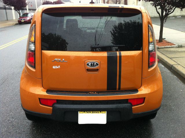 Kia Soul 2010 photo 1