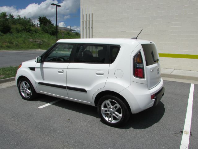 Kia Soul 2010 photo 4