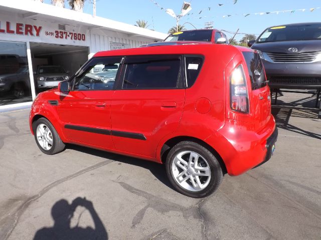 Kia Soul 2010 photo 3