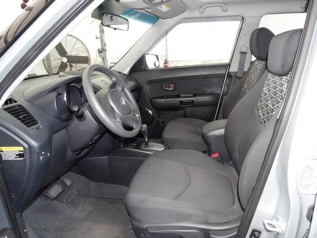 Kia Soul 2010 photo 2