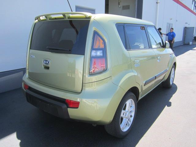 Kia Soul 2010 photo 1