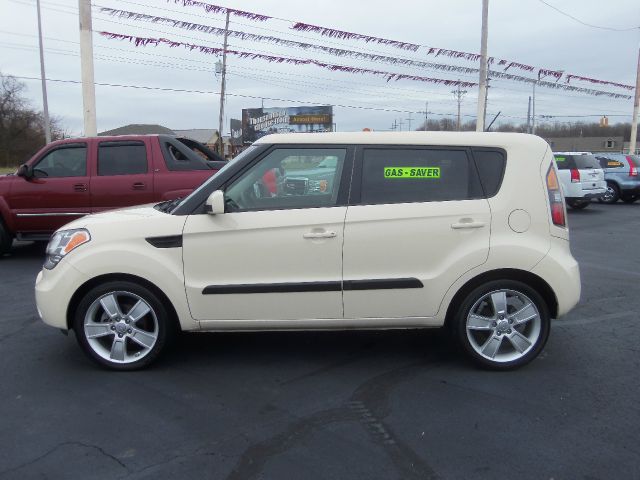 Kia Soul 2011 photo 1