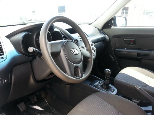 Kia Soul 2011 photo 1