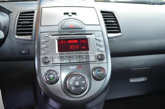 Kia Soul 2011 photo 25