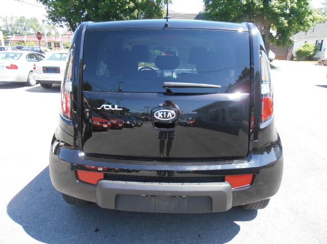 Kia Soul 2011 photo 1