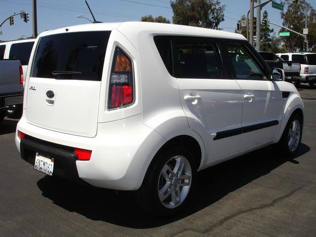 Kia Soul 2011 photo 4