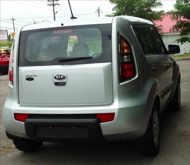 Kia Soul 2011 photo 1