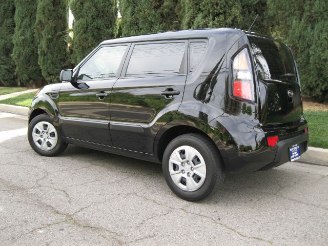 Kia Soul Base SUV