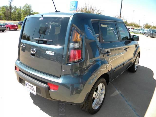 Kia Soul 2011 photo 3