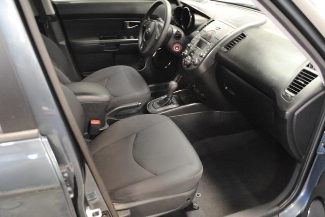 Kia Soul 2011 photo 25