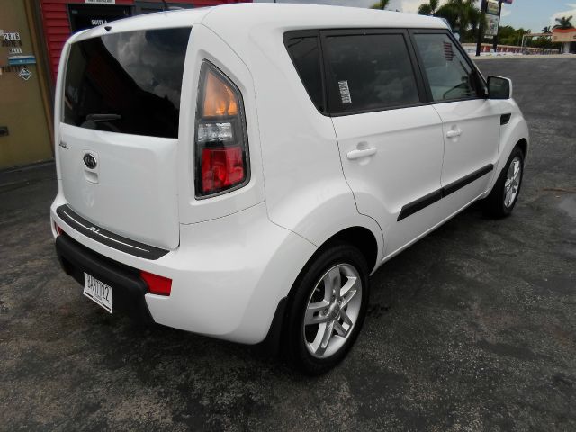 Kia Soul 2011 photo 3