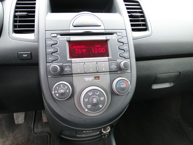 Kia Soul 2011 photo 15