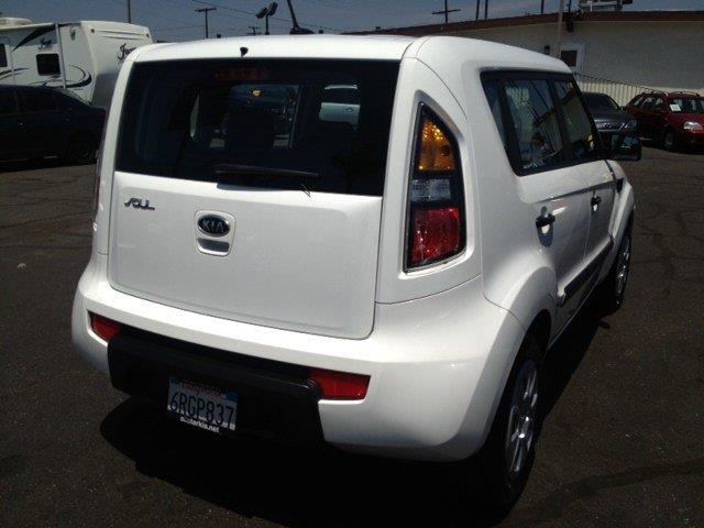 Kia Soul 2011 photo 4