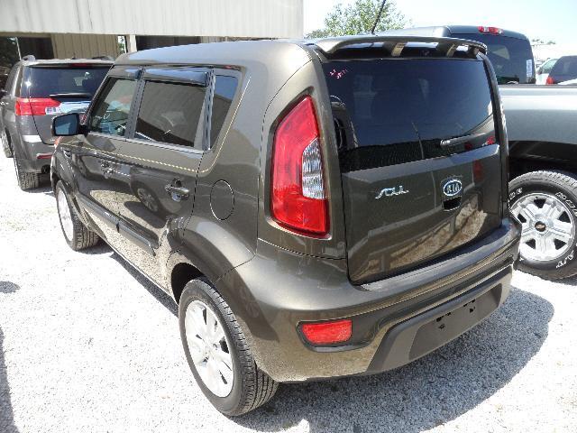 Kia Soul 2012 photo 2