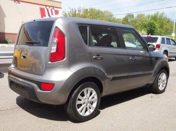 Kia Soul 2012 photo 2