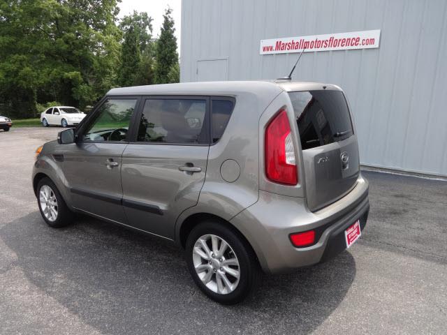 Kia Soul 2012 photo 1