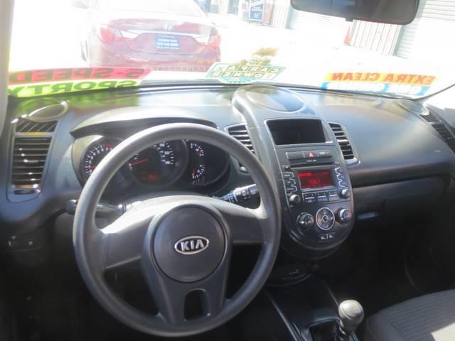 Kia Soul 2012 photo 4