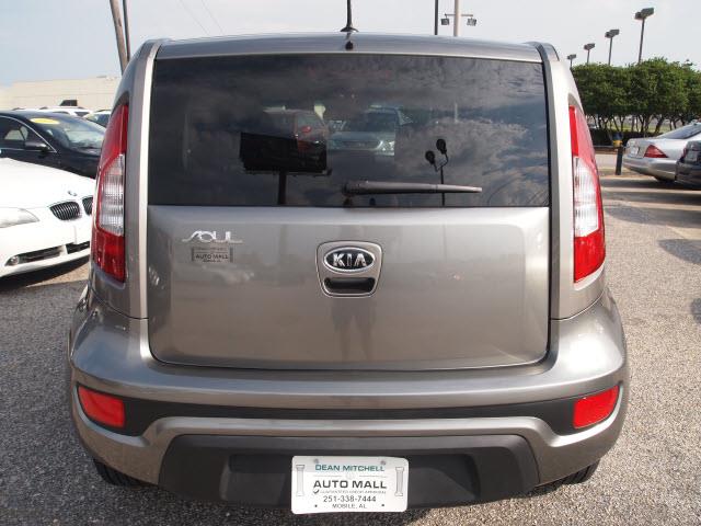 Kia Soul 2012 photo 2