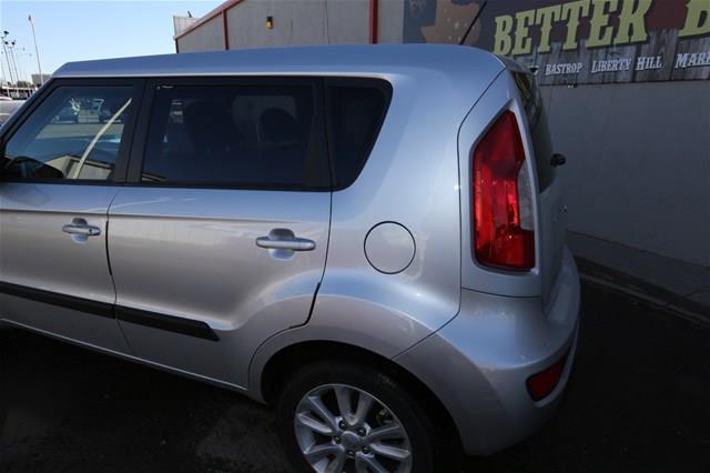 Kia Soul 2012 photo 1