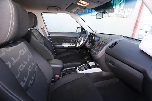 Kia Soul 2012 photo 17