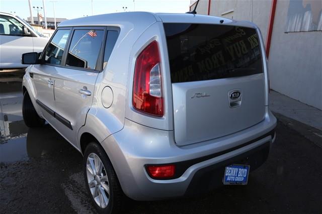 Kia Soul 2012 photo 24