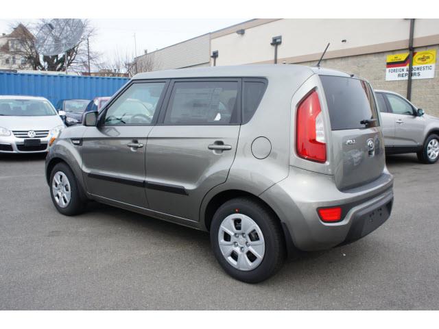 Kia Soul 2013 photo 3