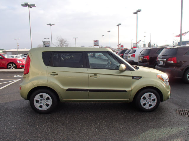 Kia Soul 2013 photo 2