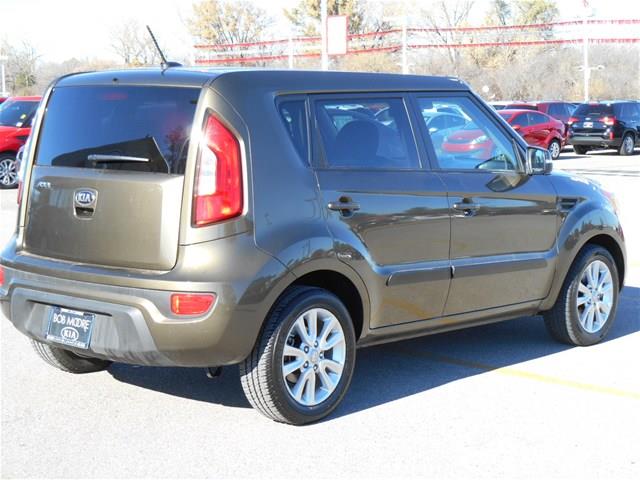 Kia Soul 2013 photo 2