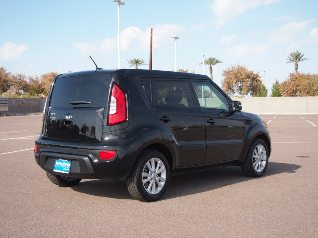 Kia Soul 2013 photo 1