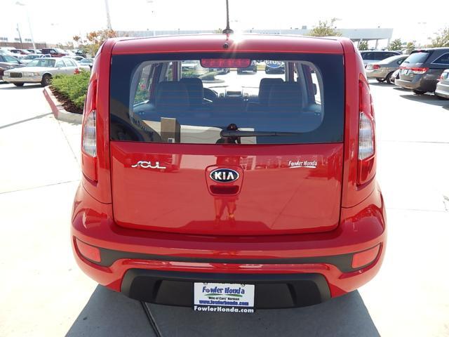 Kia Soul 2013 photo 1