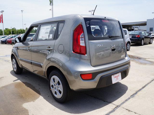 Kia Soul 2013 photo 2