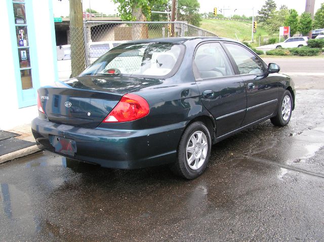 Kia Spectra 2002 photo 1