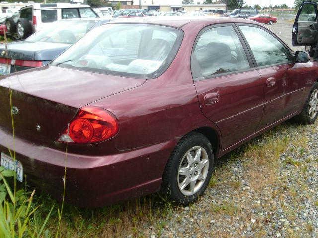 Kia Spectra 2002 photo 2