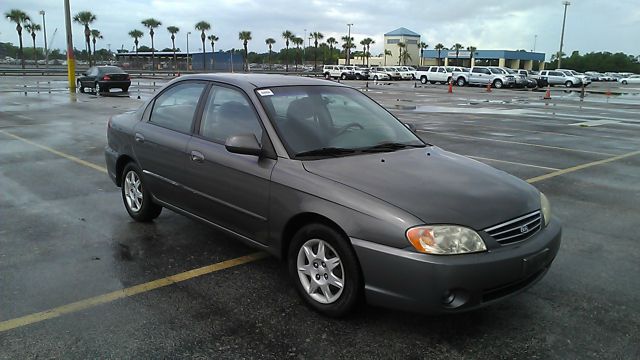 Kia Spectra 2002 photo 4