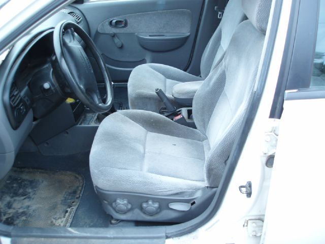 Kia Spectra 2002 photo 1