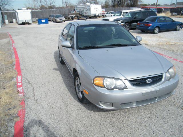 Kia Spectra 2003 photo 1