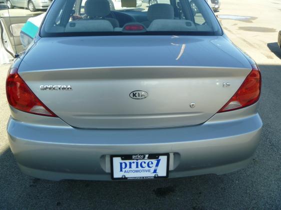 Kia Spectra 2003 photo 1