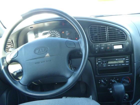 Kia Spectra 2003 photo 4