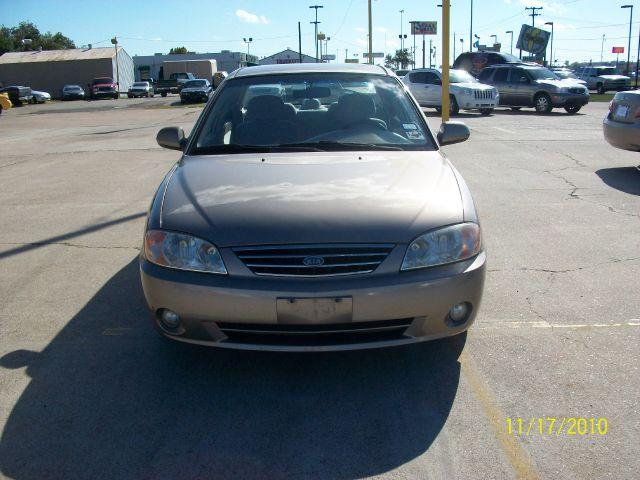 Kia Spectra 2003 photo 1