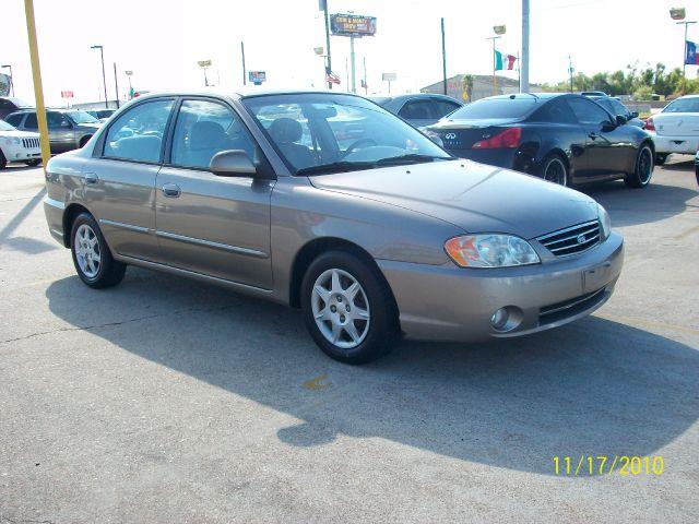 Kia Spectra 2003 photo 2