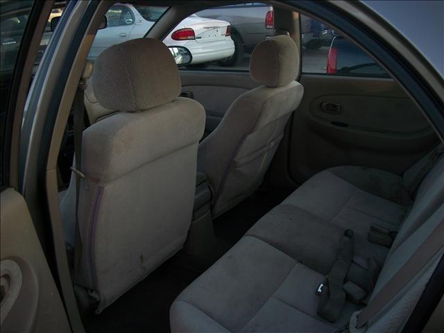 Kia Spectra 2003 photo 5