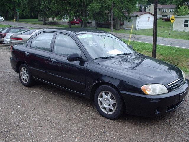 Kia Spectra 2003 photo 2